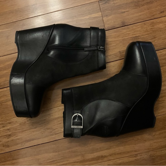 Harley-Davidson Women's Celina Black 4.5-Inch Fashion Wedge Boot - Picture 4 of 5